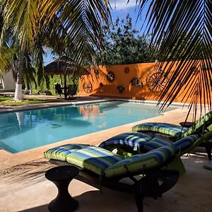  Hotel Casa Xcanatun